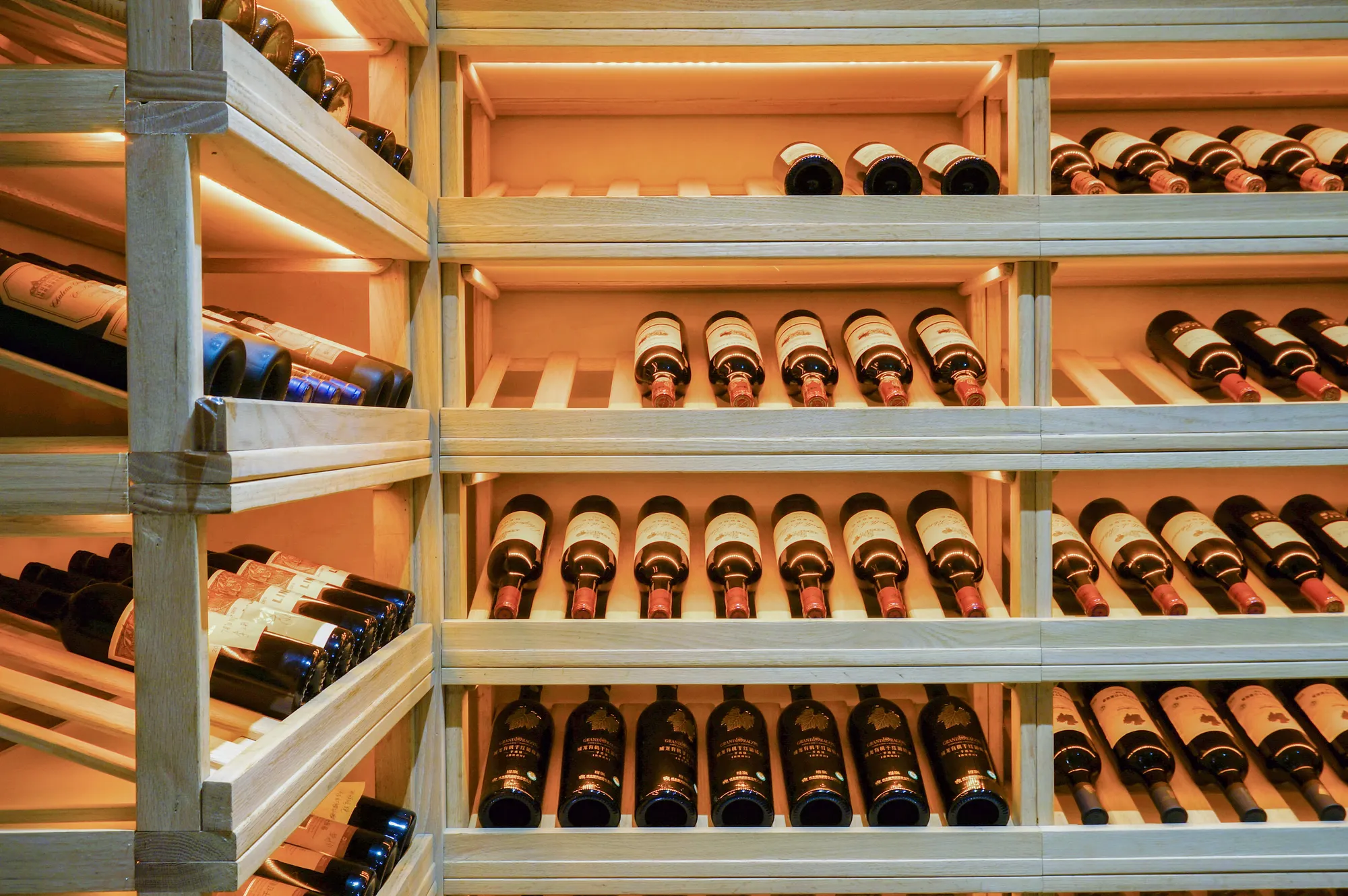 La Bouche Gourmande - La cave à vins : les accords parfaits